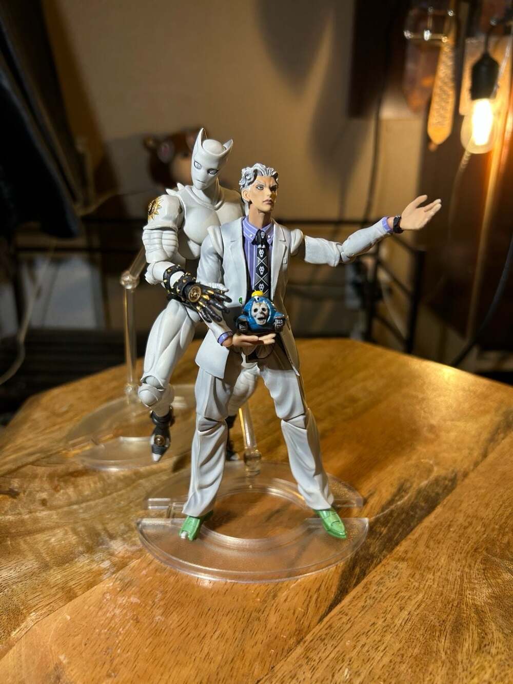 Medicos SAS JoJo's Bizarre Adventure Yoshikage Kira & Killer Queen